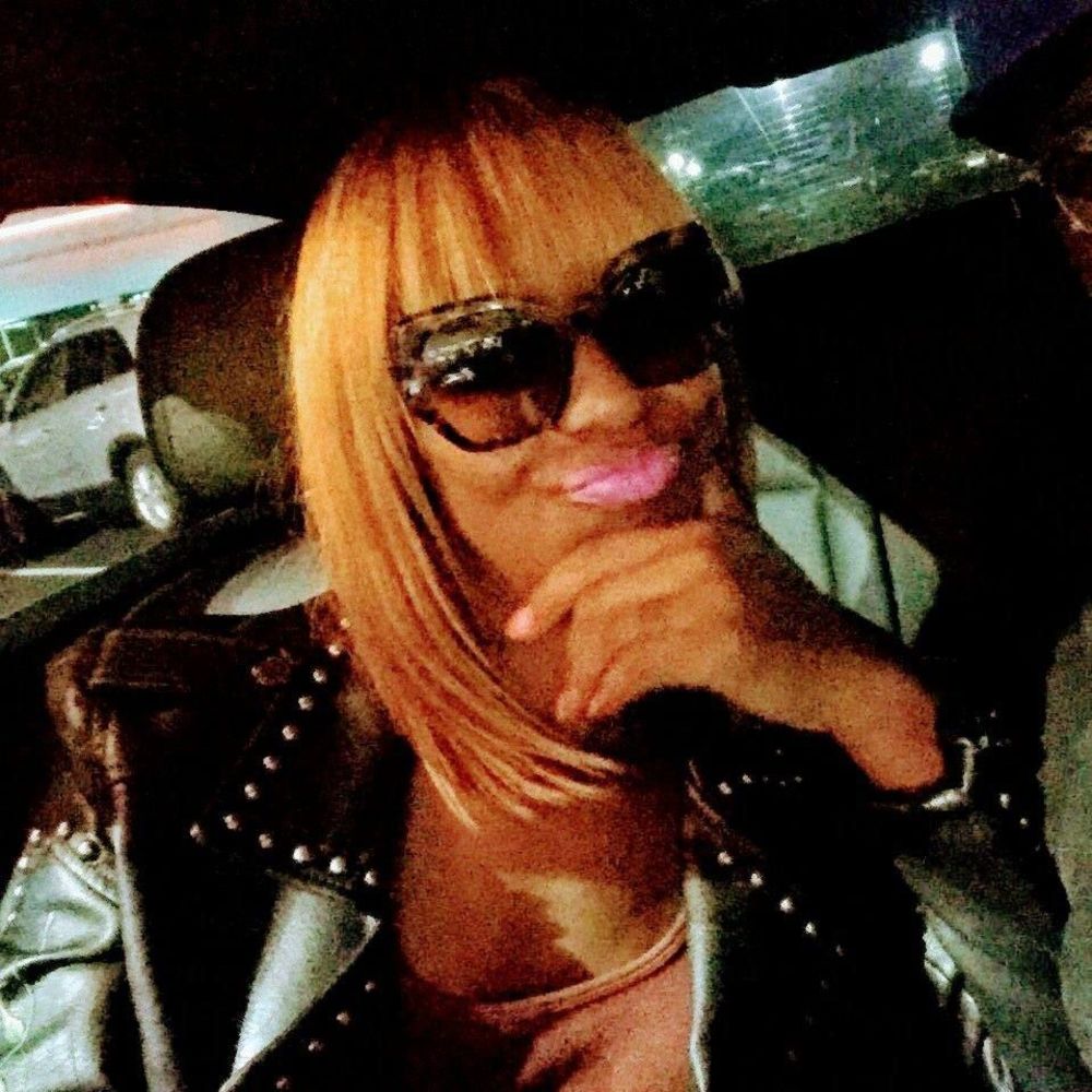 Meet your Posher, Crystal